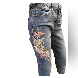 Nicole Miller New York Raw Hem High Rise Embroidered Skinny Ankle Jeans Size 6